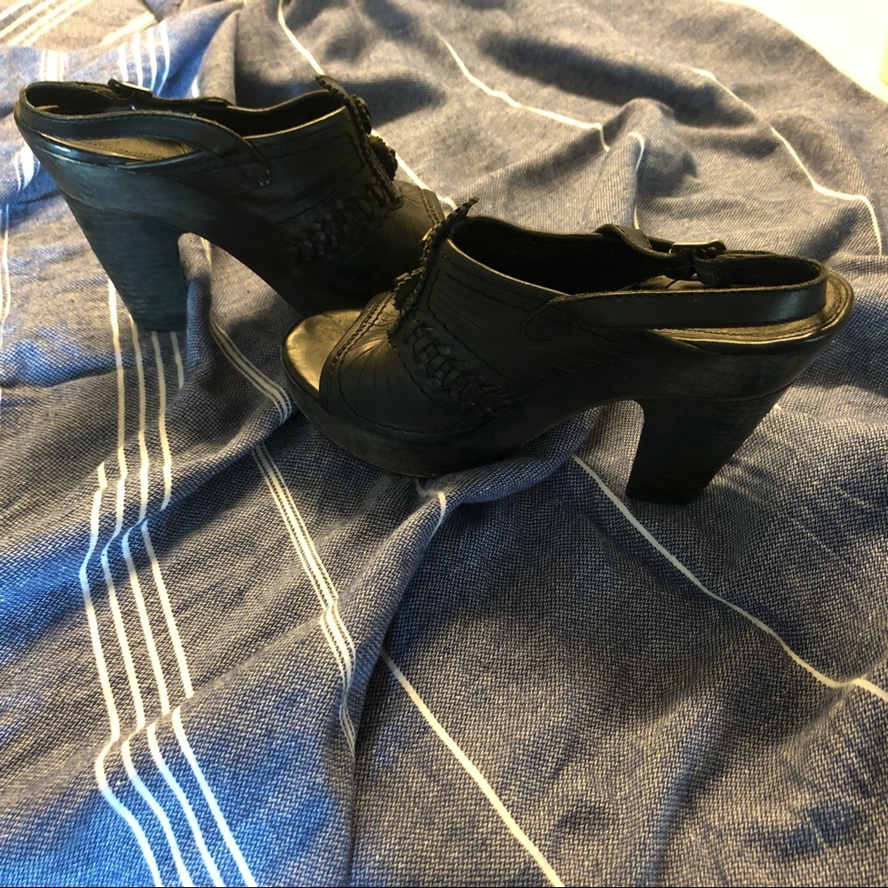 Frye Sandals